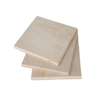 18mm Waterproof Hardwood Core Pine Plywood for Building Material