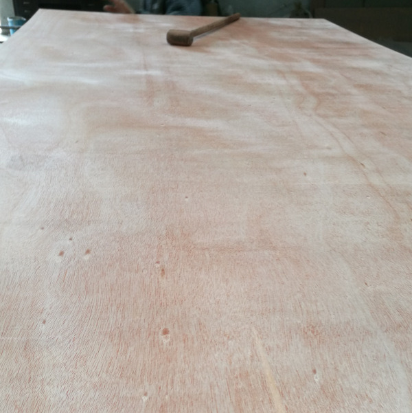 One Times Hot Press Poplar Core Commercial Plywood for Package